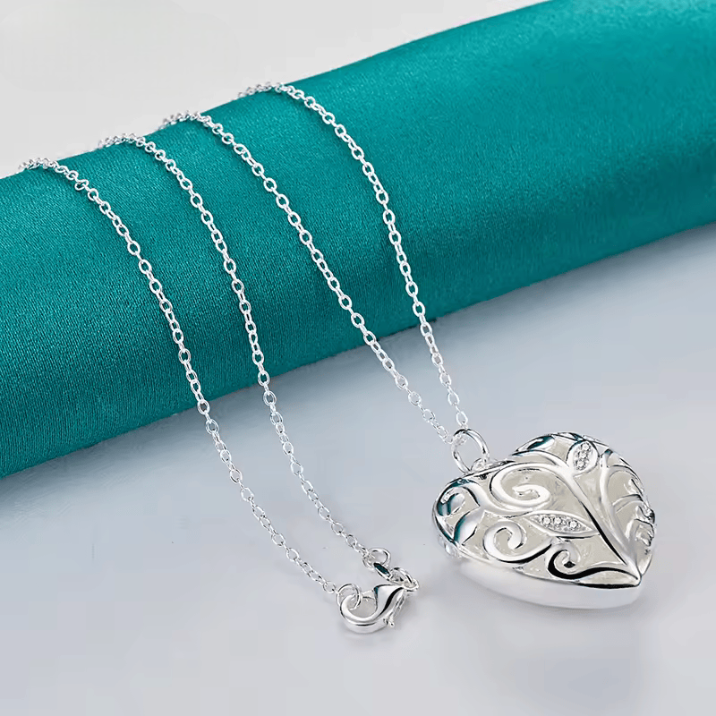 Collar con Dije de Corazón y Circonita AAA - Plata 925